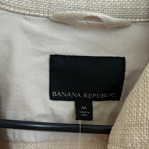 Banana Republic Beige Shacket - Picture 2 of 5